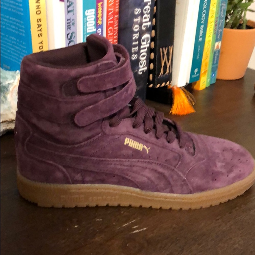 High top suede pumas